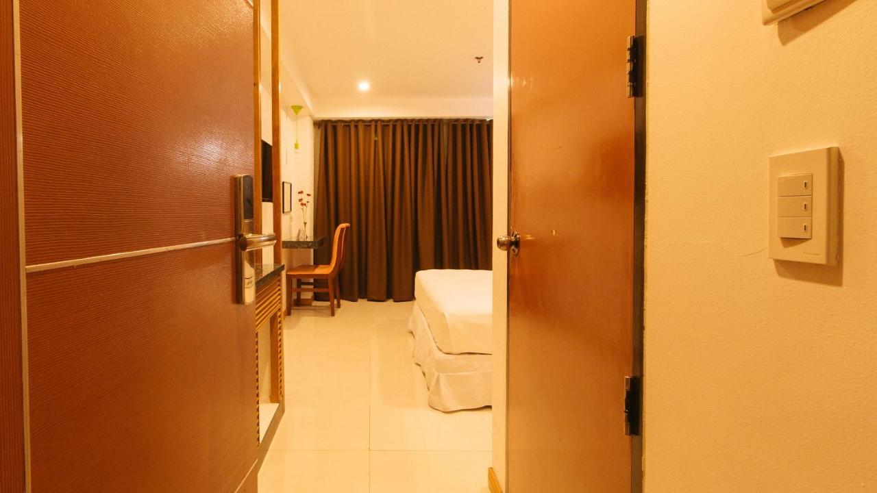 Guijo Suites Makati Makati City Zewnętrze zdjęcie