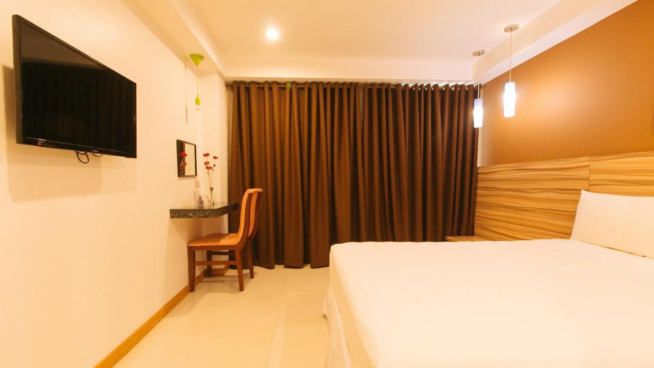 Guijo Suites Makati Makati City Zewnętrze zdjęcie