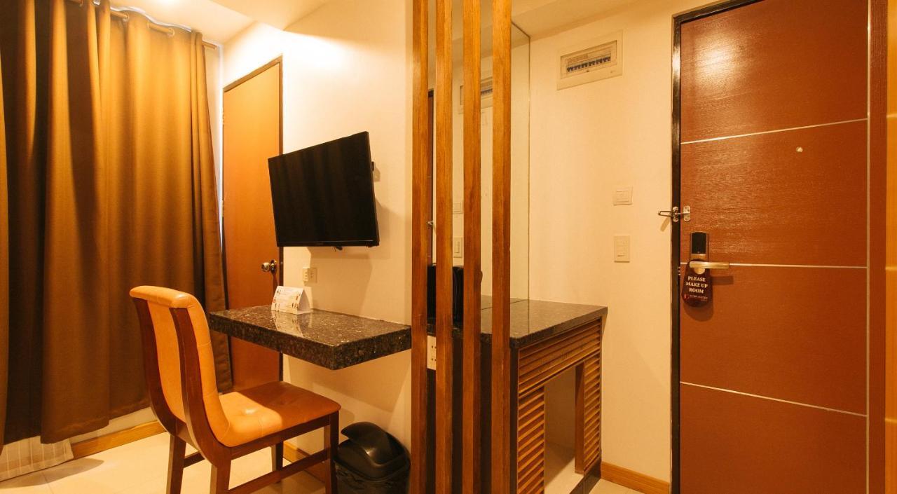 Guijo Suites Makati Makati City Zewnętrze zdjęcie